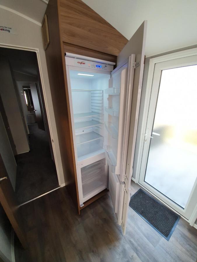 Rj Luxury Caravan Hire With Hot Tub Tattershall Exterior photo